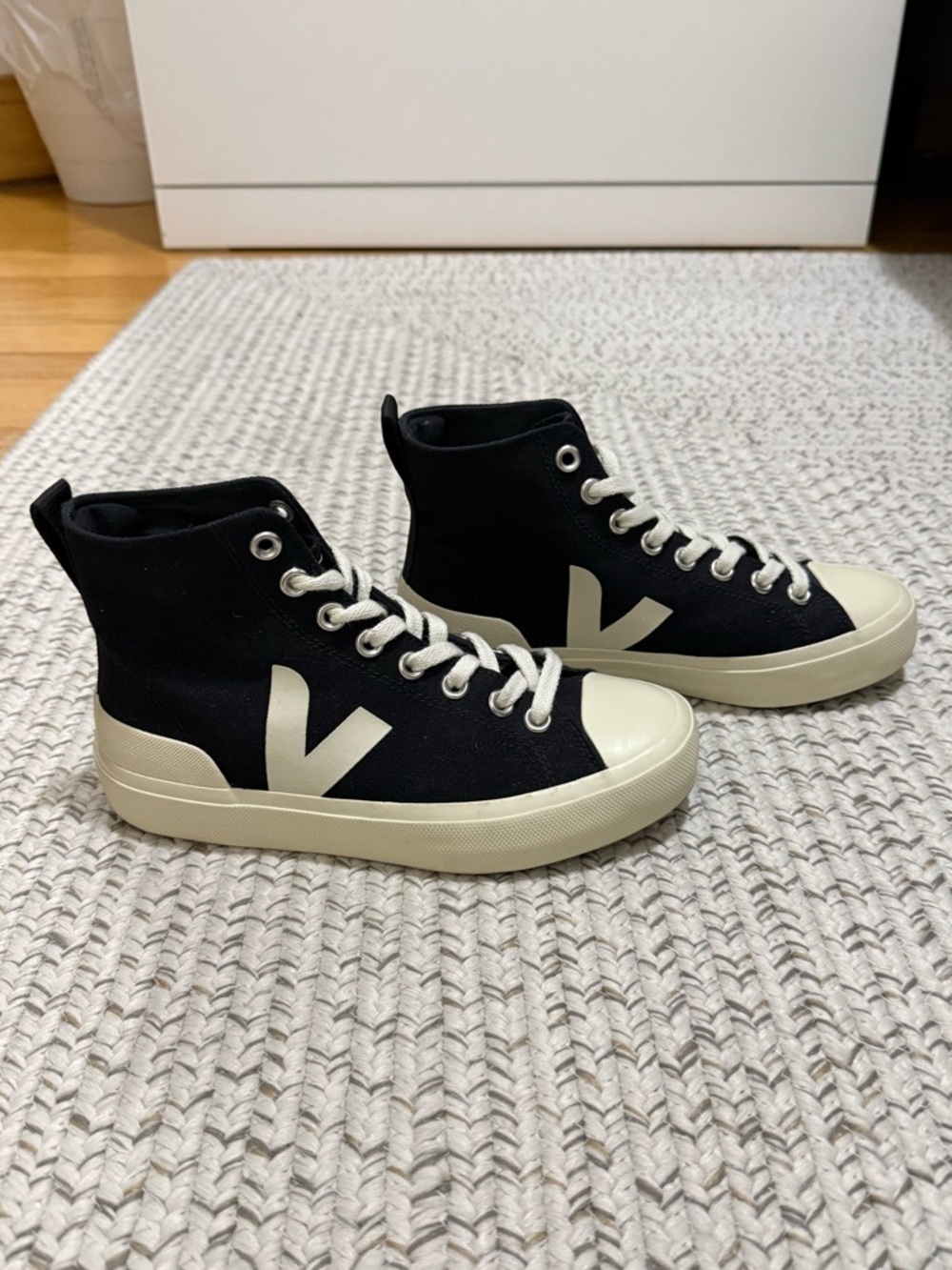 VEJA Wata II High Top Canvas Sneakers in Black/Pierre - Picture 6 of 13